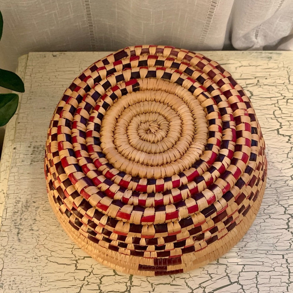 Vintage coiled grass rope basket Jungalow Tribal - Picture 2 of 7